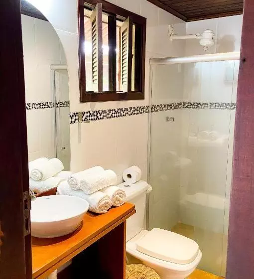 Standard Kolmen Hengen Huone, Pousada Berro Do Jeguy
