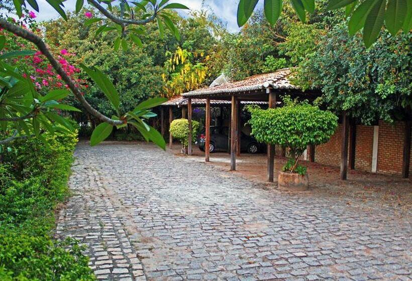 四人标准间, Pousada Berro Do Jeguy