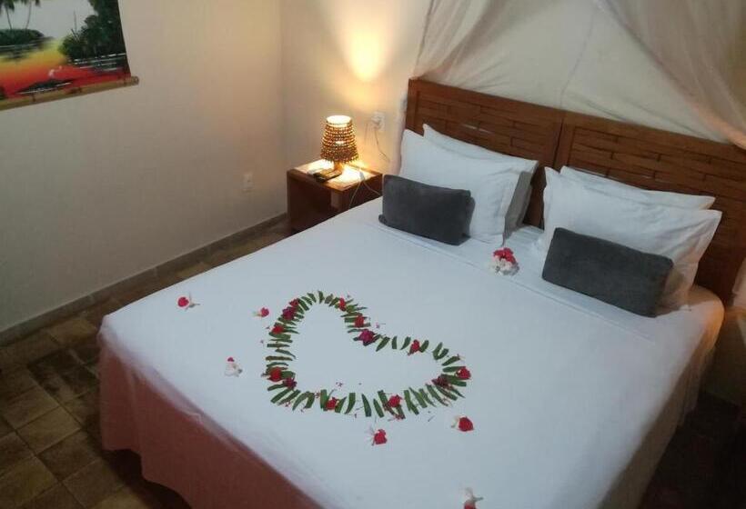 标准三人间, Pousada Berro Do Jeguy