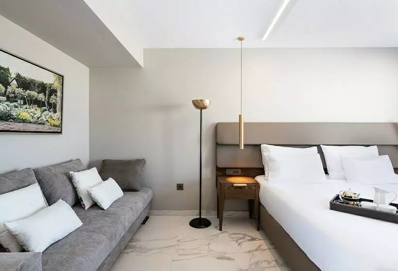اتاق اساندارد با چشم‌انداز جانبی به دریا, Porto Platanias Beach Luxury Selection - Adults Only