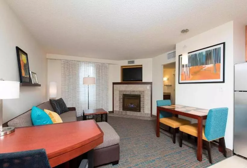 ２ベッドスイートルーム, Residence Inn Toledo Maumee