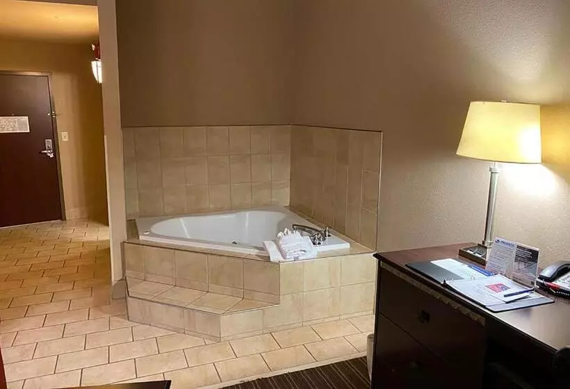 キングサイズベッドのスイートルーム, Surestay Plus Hotel By Best Western Portland Route 52 West
