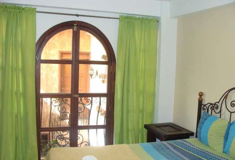 غرفة قياسية, Villa Florencia Centro Histórico