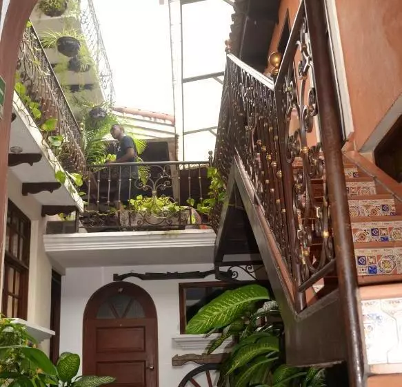 ２ダブルベッドのスタンダードルーム, Villa Florencia Centro Histórico