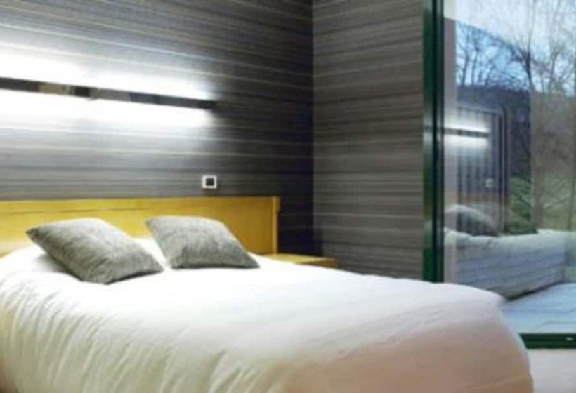 标准三人间, Golf Hotel Resort Val De Sorne