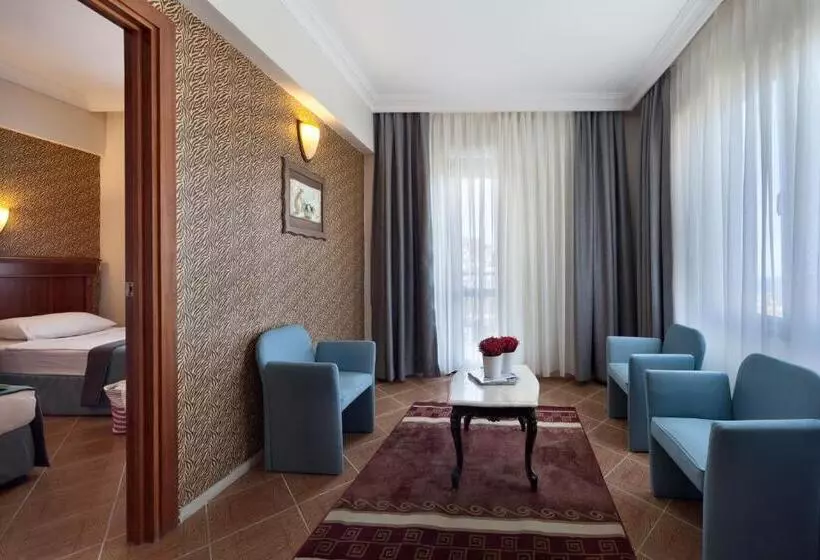 Perhehuone, Golden Age Crystal Bodrum All Inclusive