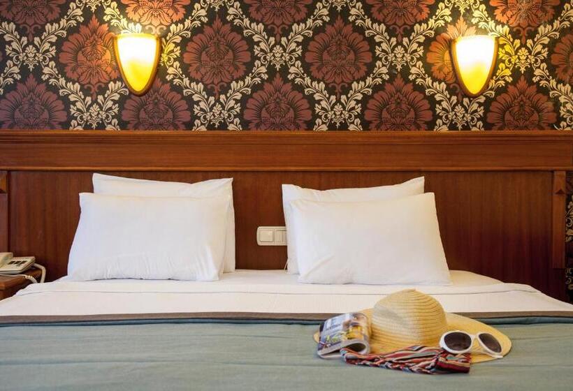 Номер Economy, Golden Age Crystal Bodrum   All Inclusive