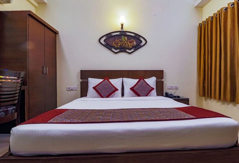 Quarto Superior, Dewdrop Le Seasons Beach Resort