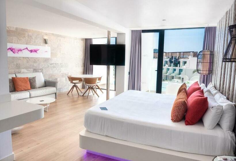 Люкс, Hard Rock Hotel Ibiza