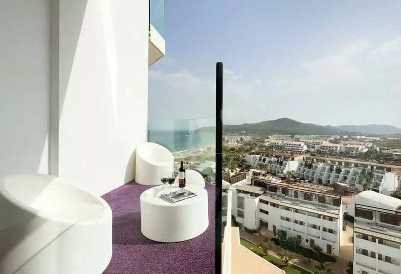 اتاق لوکس با چشم‌انداز دریا, BLESS Ibiza The Site