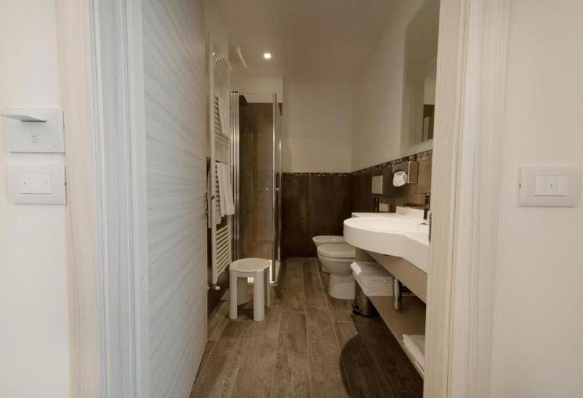 Номер Superior с Балконом, Italia