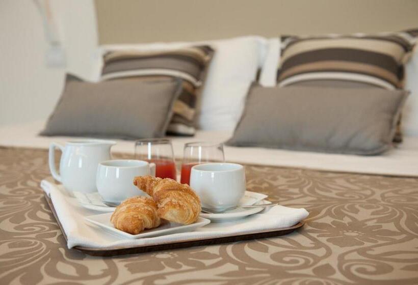 带阳台的高级房间, Italia