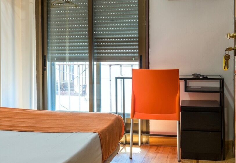 اتاق استاندارد, Kubik