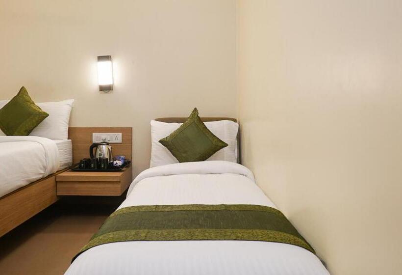 غرفة ديلوكس, Rahi Plaza