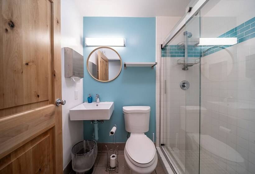 带共用卧室公用房间的床, Samesun Venice Beach Hotel & Hostel