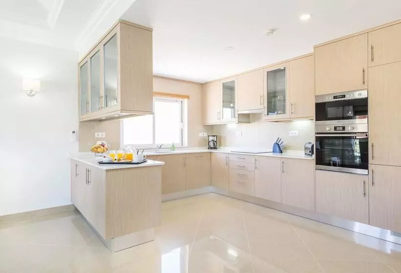 ３ベッドルームのデラックスビラ, Lakeside Country Club   Apartamentos Turísticos