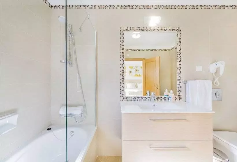 ３ベッドルームのデラックスビラ, Lakeside Country Club   Apartamentos Turísticos