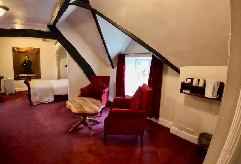 سوییت, The Old Manor House Hotel