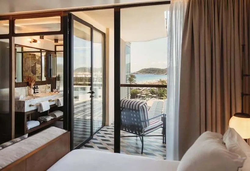 Premium-sviitti, BLESS Ibiza The Site