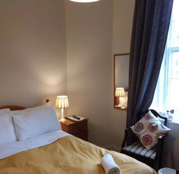 エコノミールーム, Ivy Braveheart Guest House