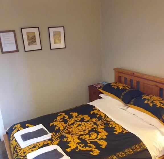 اتاق استاندارد, Ivy Braveheart Guest House