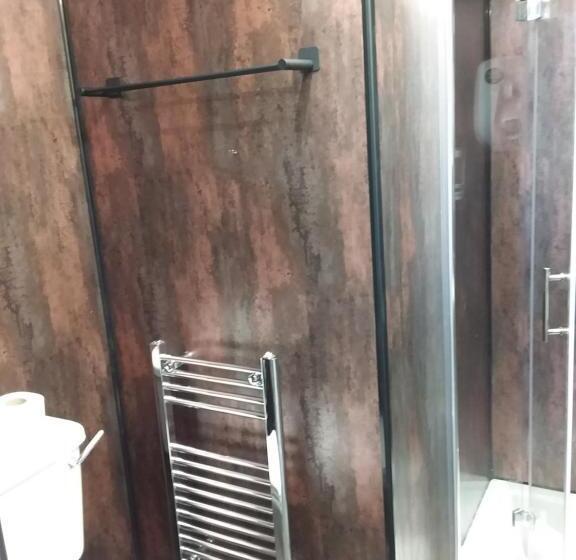 اتاق استاندارد, Ivy Braveheart Guest House