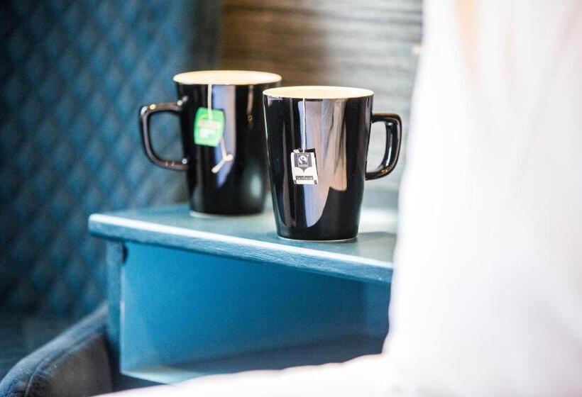 スタンダードシングルルーム, No5 Durley Road Contemporary Serviced Rooms And Suites No Food Available