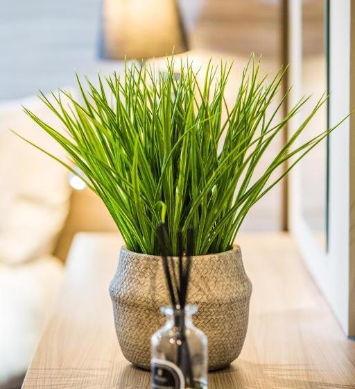 デラックスルーム, No5 Durley Road Contemporary Serviced Rooms And Suites No Food Available