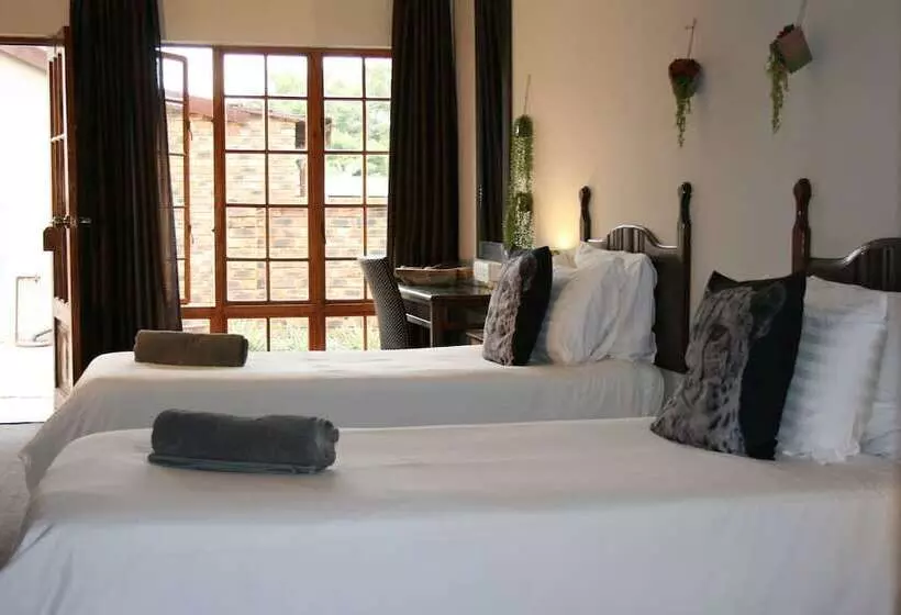اتاق استاندارد, Aero Airport Lodge