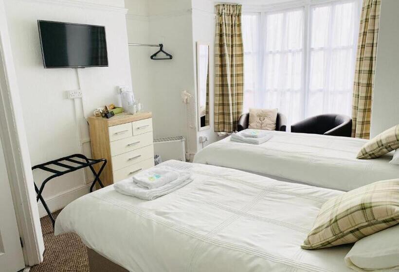 标准间, Cambrian House