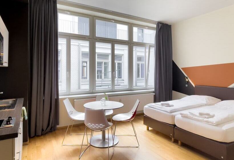 Семейный Номер Superior, Five Elements Hostel Leipzig