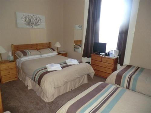 חדר סטנדרט לארבעה, Heidl Guest House Partner With Grampian