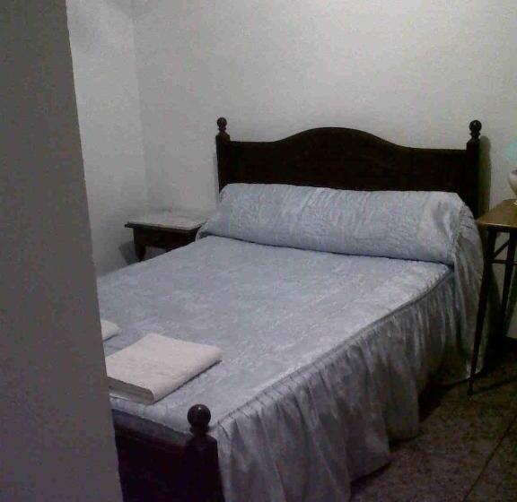 غرفة قياسية, Hostal Medina