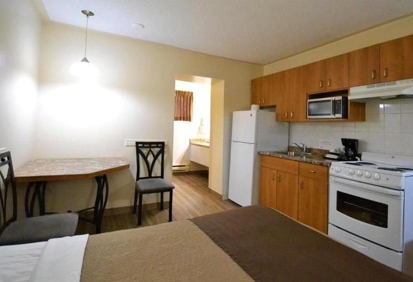 غرفة ديلوكس, Newmarket Inn