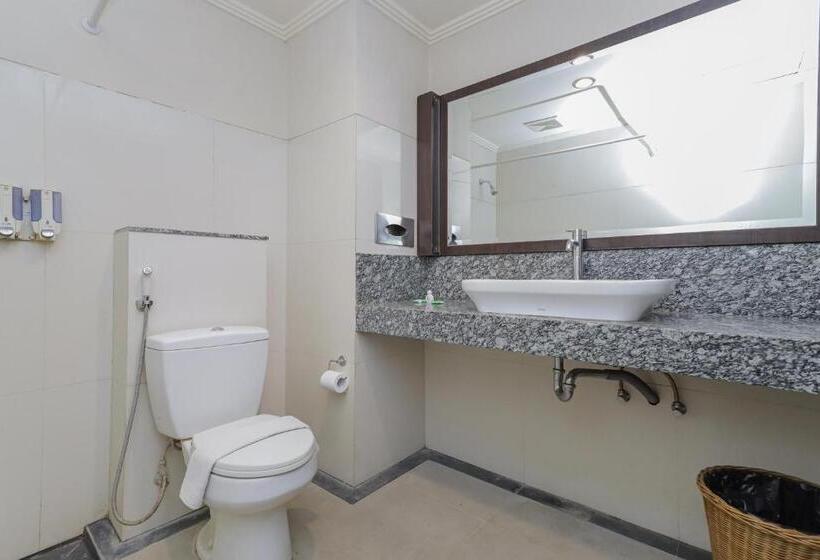 디럭스 룸, Urbanview Hotel Taman Suci Denpasar Bali