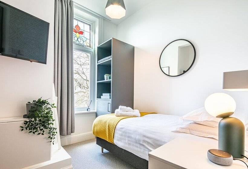 이코노미 싱글 룸, The Belmont Harrogate Stays