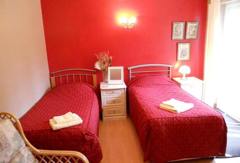 Стандартный Номер Нижний Этаж, The Gordon