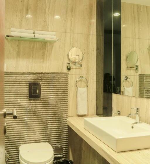 Номер Deluxe, The Nanee Suites