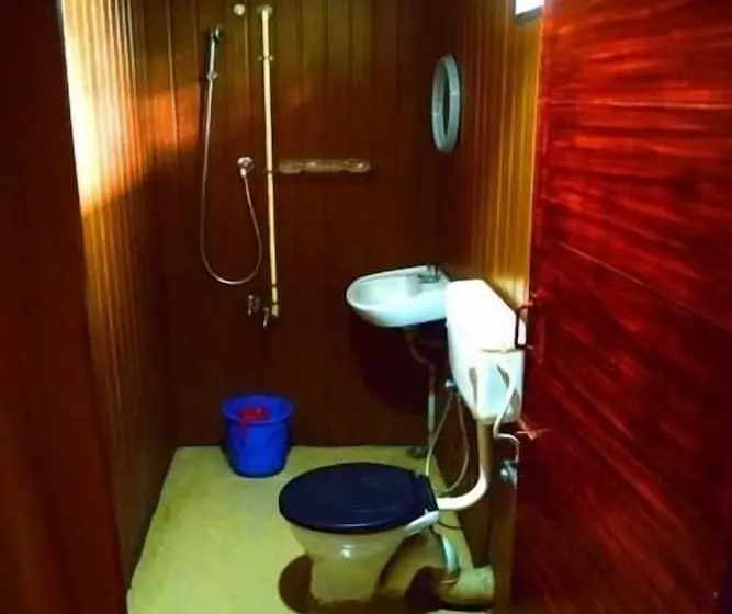 リバービュースーペリアールーム, Backwater Retreat   Honeymoon House