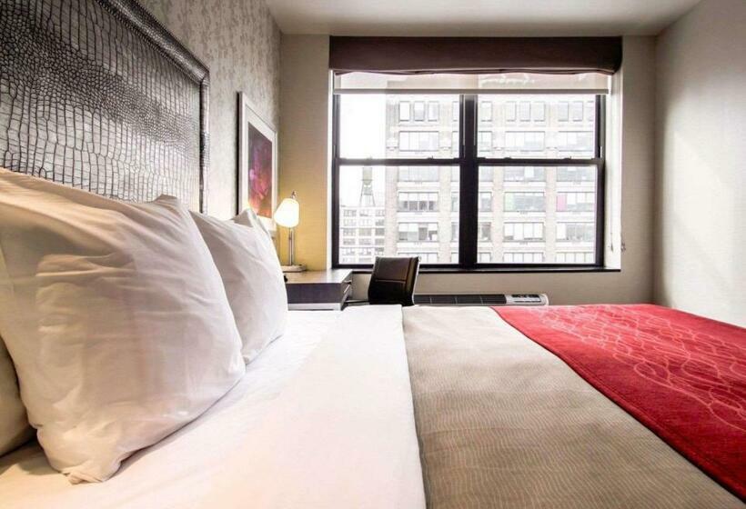 스탠다드 룸 킹사이즈 침대, Comfort Inn Manhattan  Midtown West