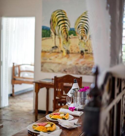 سوییت جونیور, Diamonds Malindi