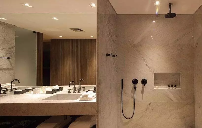 スイート, Fasano Punta Del Este