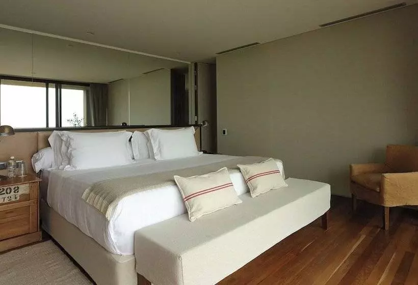 スイート, Fasano Punta Del Este