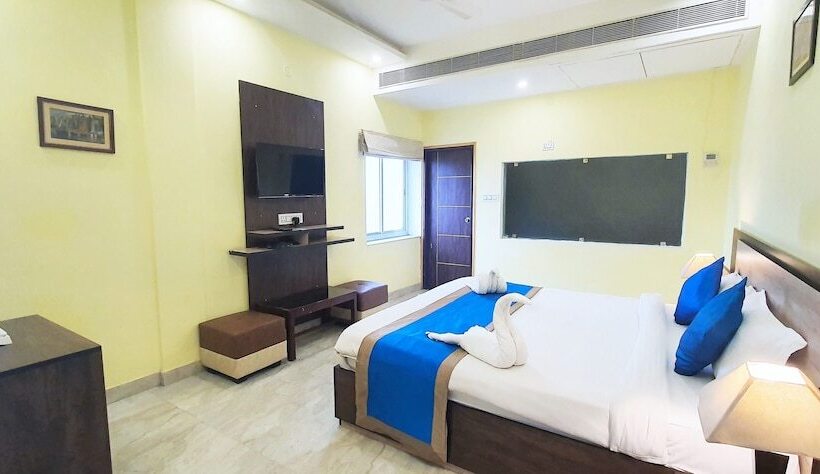 استوديو إدارى, Gupta Inn