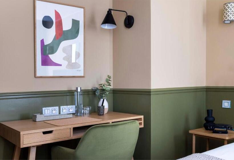 スーペリアールーム, Le Petit Beaumarchais Hotel & Spa