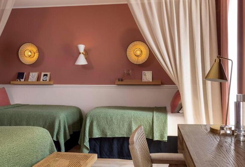 スタンダード4人部屋, Le Petit Beaumarchais Hotel & Spa