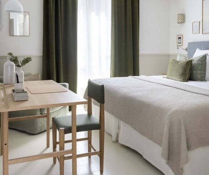 スーペリアールーム, Le Petit Beaumarchais Hotel & Spa