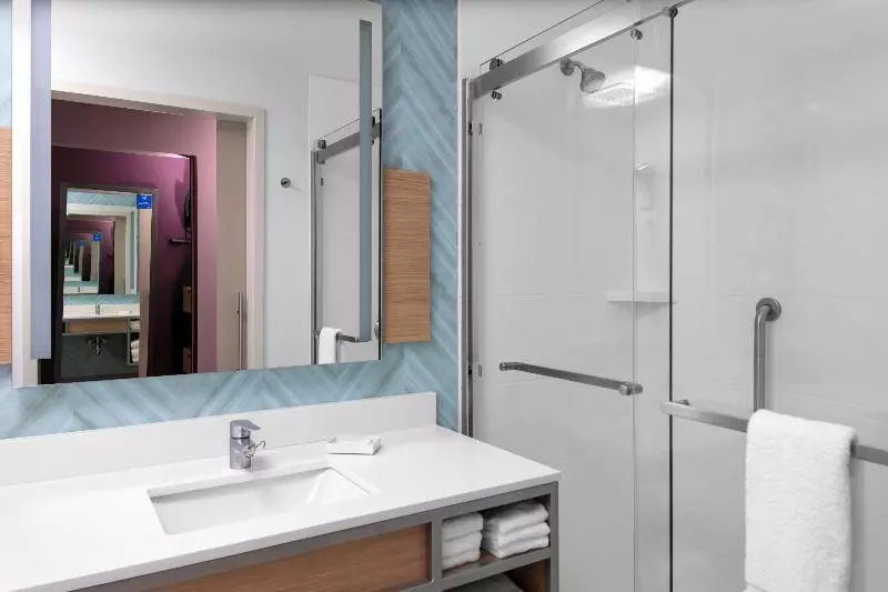 スイート, Kimpton Hotel Wilshire, An Ihg