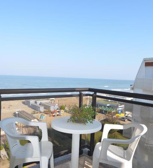 클래식 4인 룸, Londra