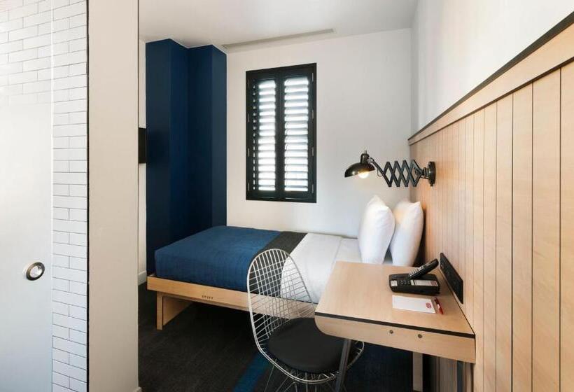 스탠다드 싱글 룸, Pod 39